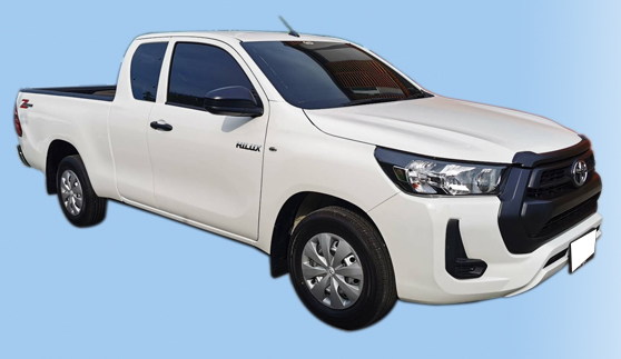 รถกระบะให้เช่า : รถกระบะแค็บ Toyota Revo Smart Cab 4X2 Z-edition เกียร์ธรรมดา 6&nbsp;สปีด